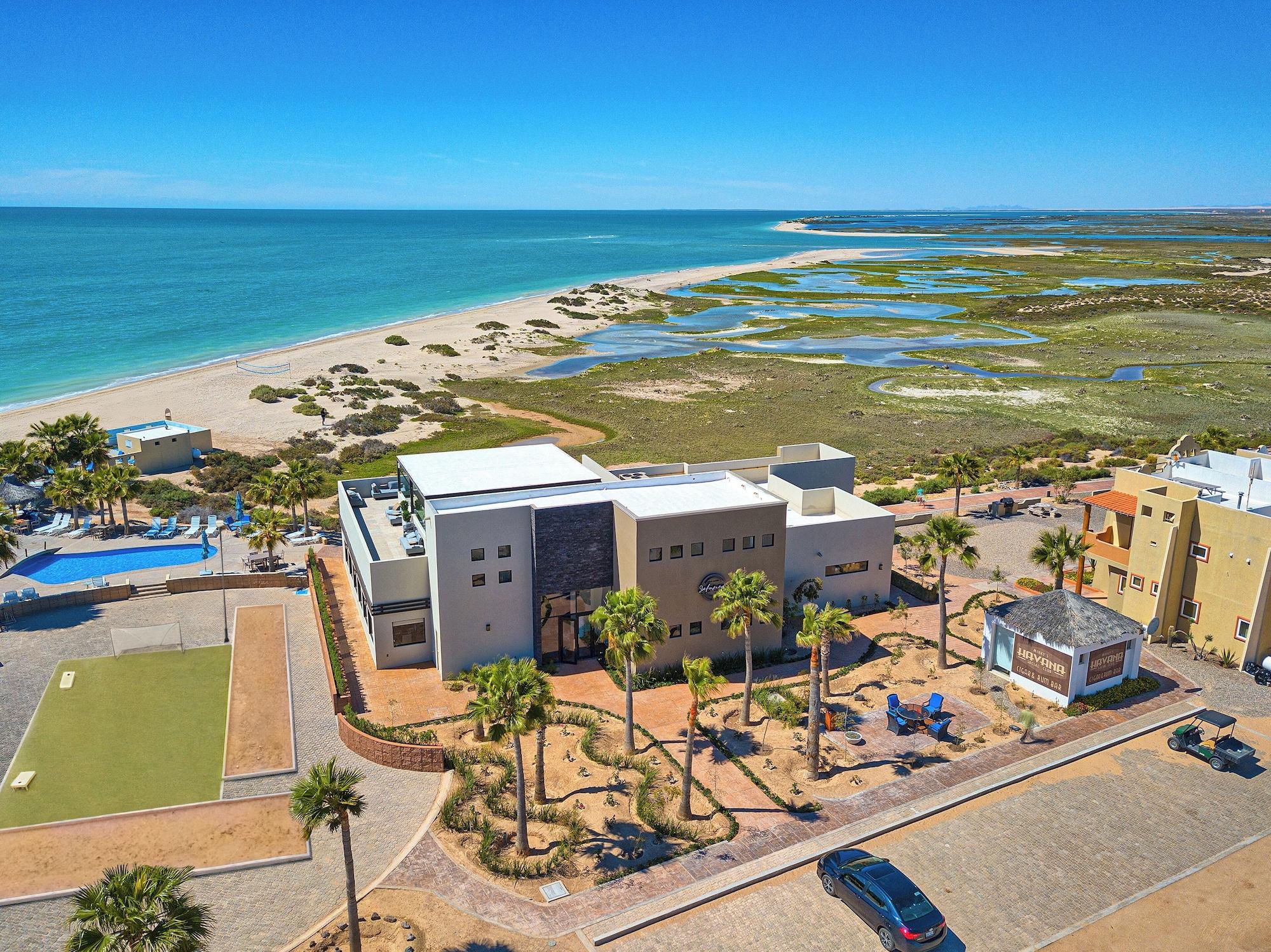 Restaurant Laguna Shores Resort