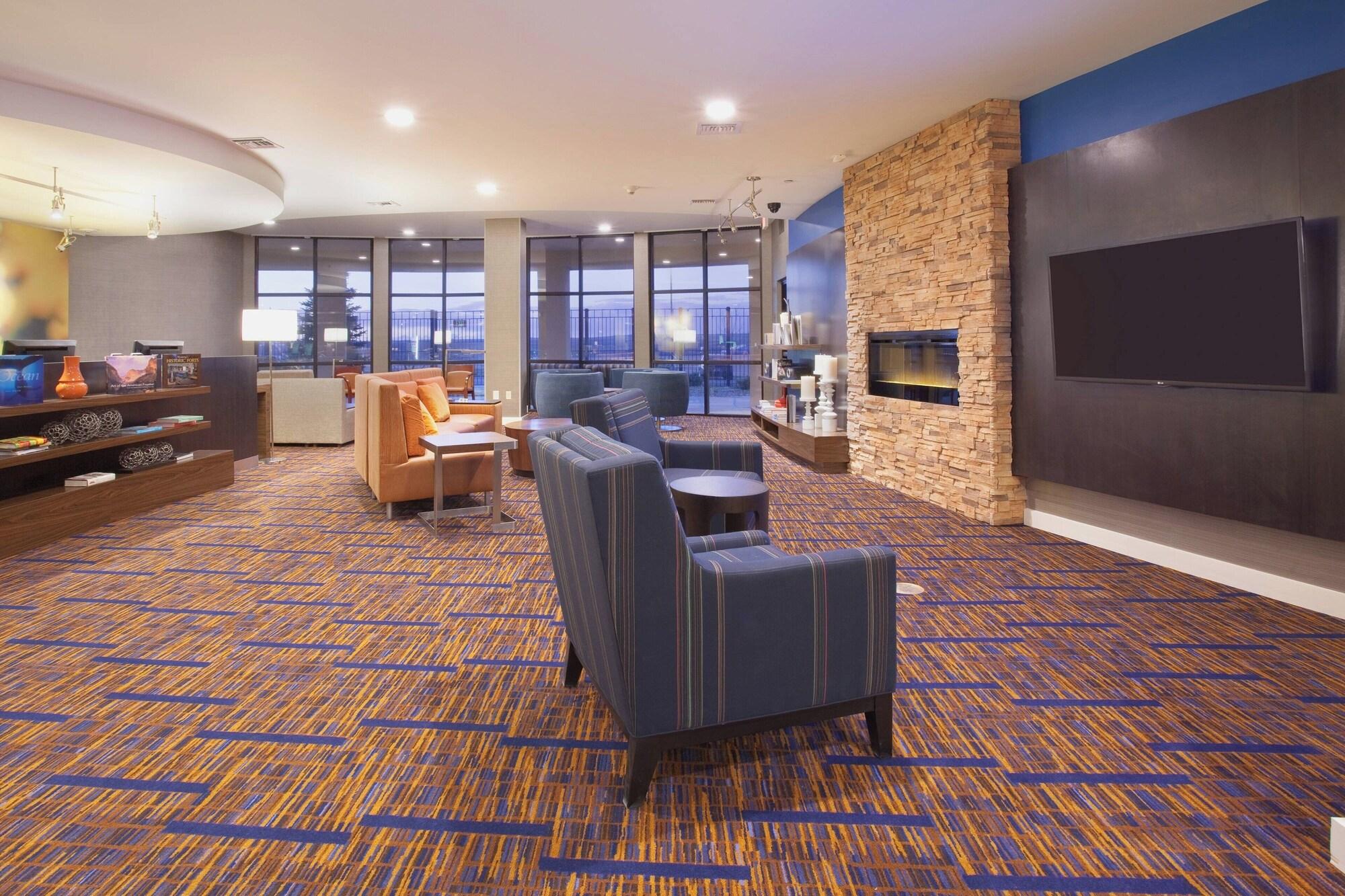 Varios Courtyard by Marriott Casper