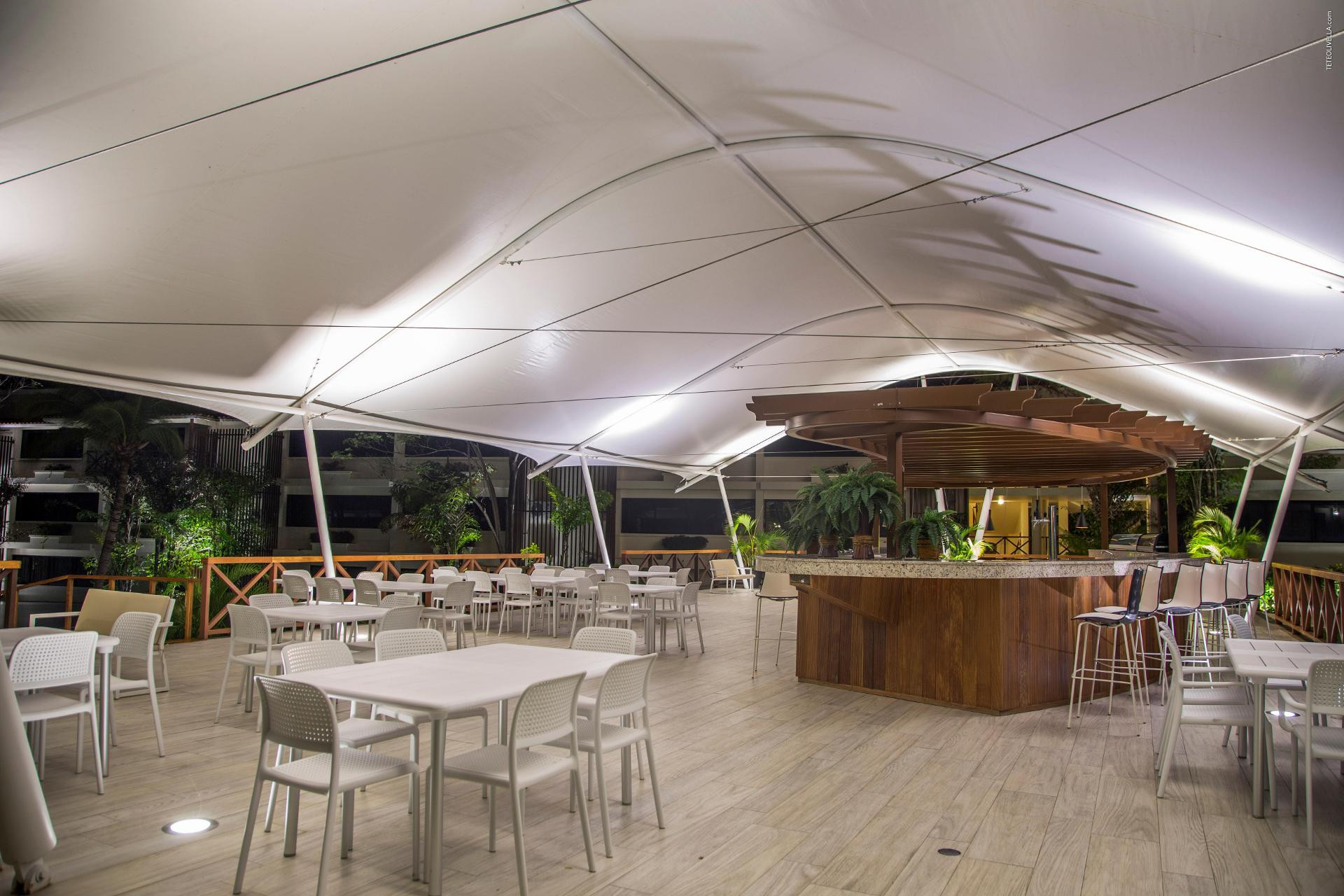 Bar/Salón Coronado Golf & Beach Resort
