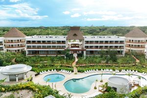Alojamiento - Hotel Mundo Maya Edzná