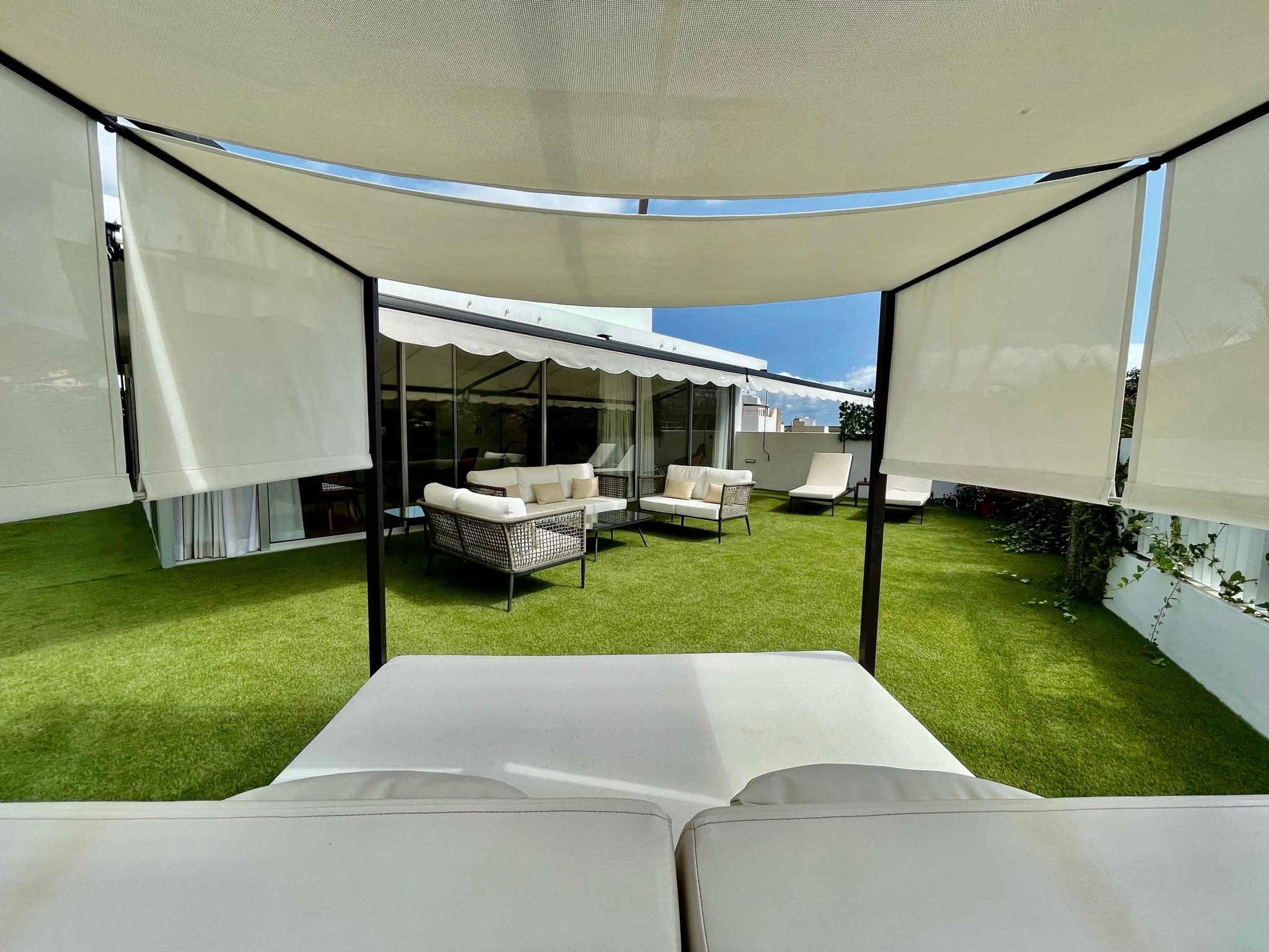 Varios Hotel emblemático Hi Suites