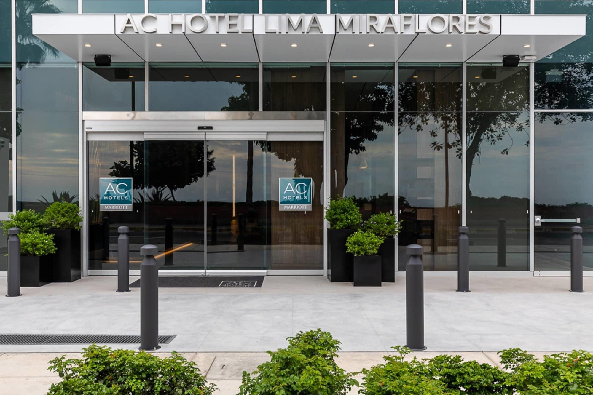 Vista Exterior AC Hotel by Marriott Lima Miraflores