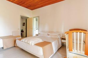 Alquiler Vacacional - semidetached beach villa in front of eolian island near Milazzo: Tindari