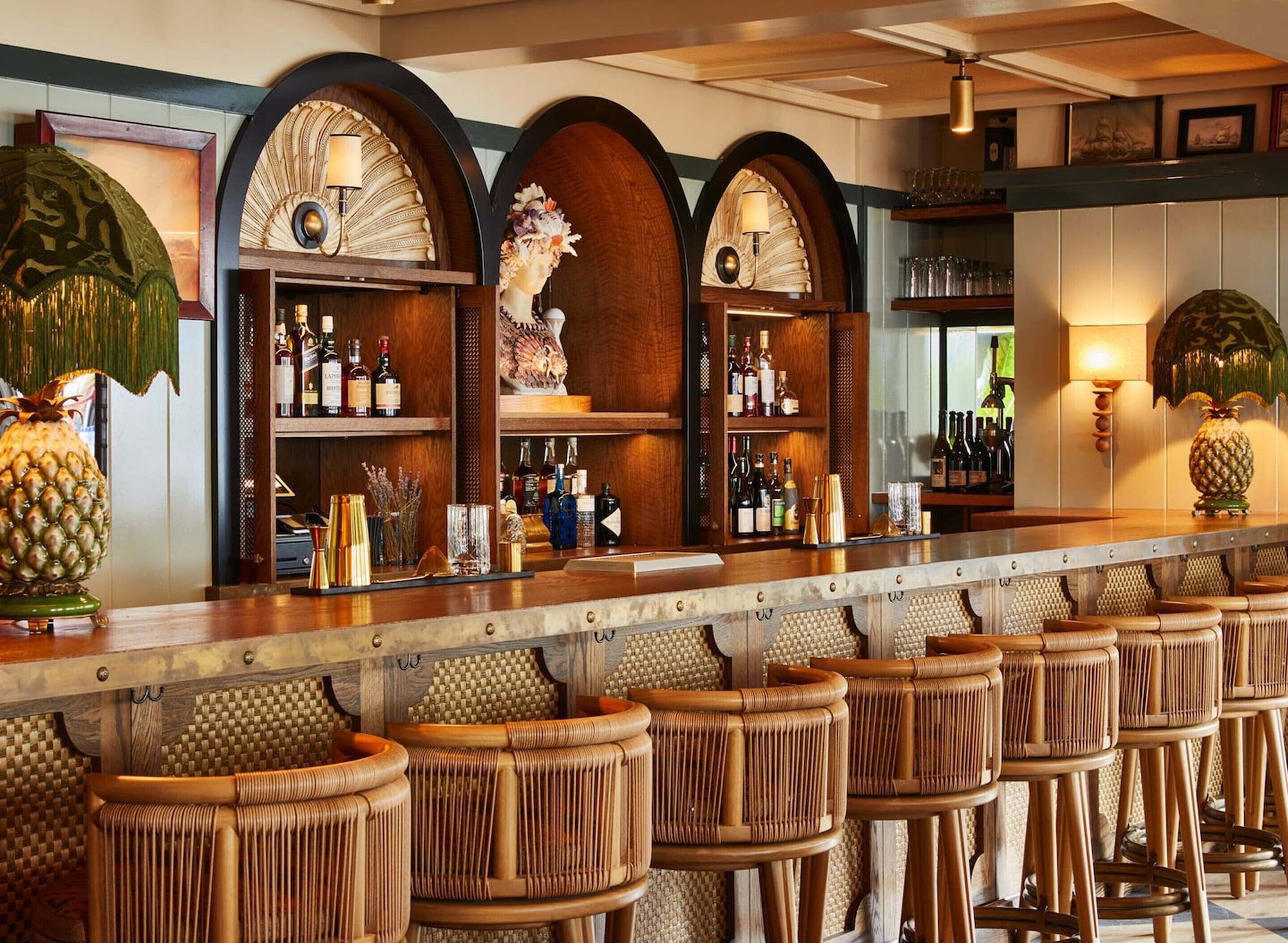 Bar/Salón Faraway Nantucket