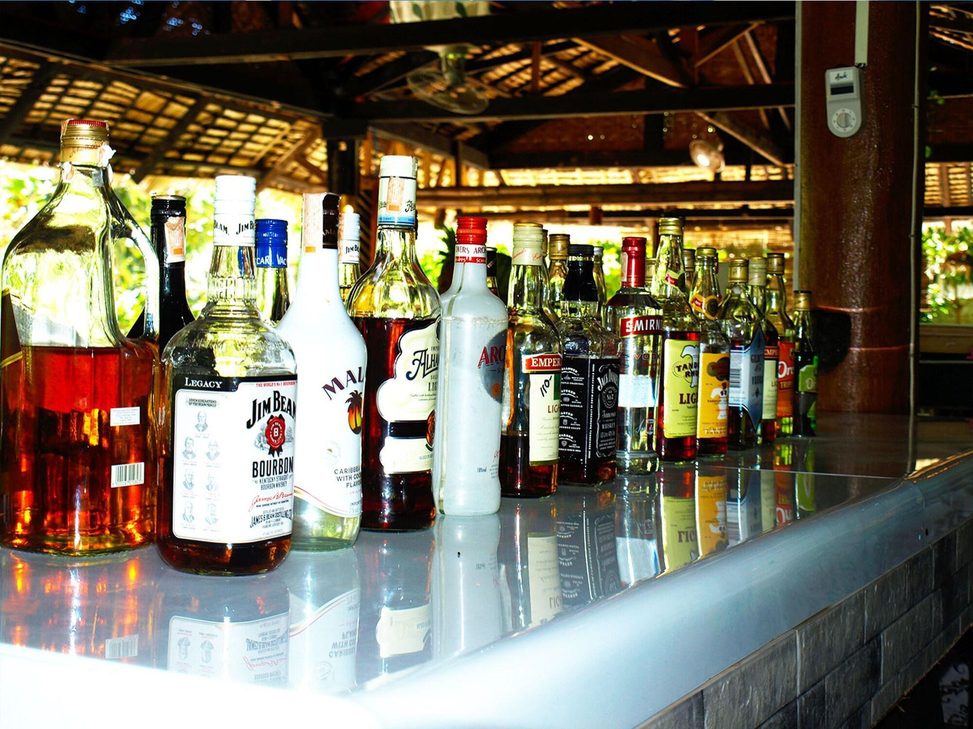 Bar/Salón The Sharks Tail Dive Center