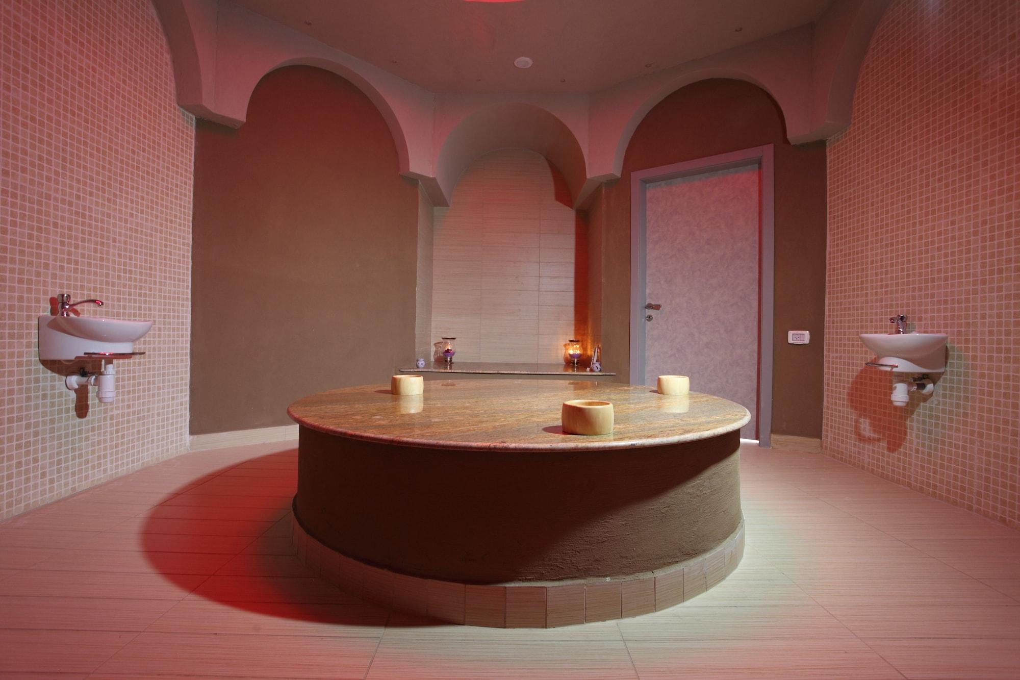 Spa Etnachta at Afik