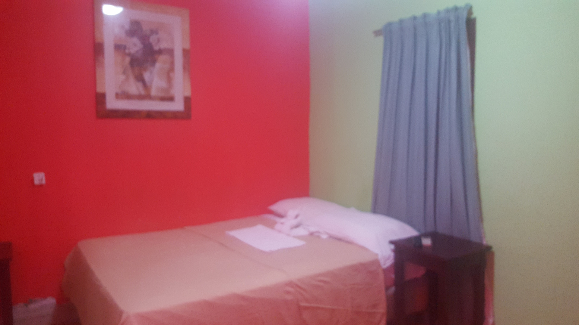 Habitación Mini Hotel y Cafetín Central