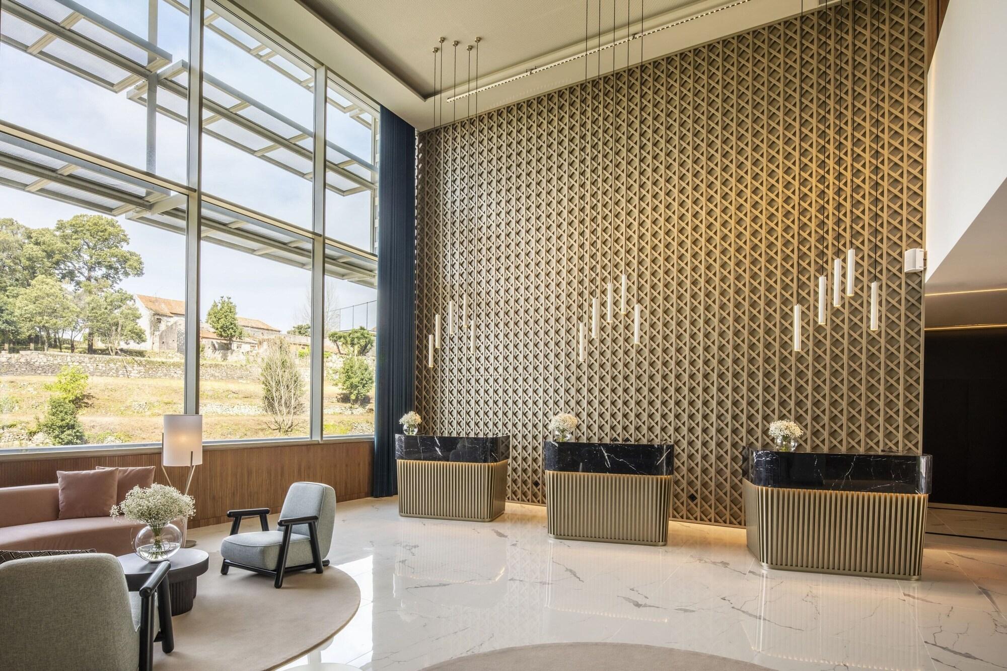 Vista Lobby Renaissance Porto Lapa Hotel
