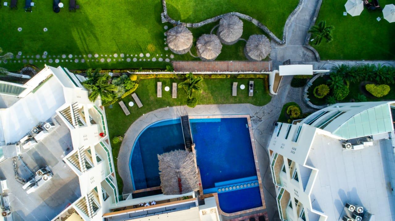 Vista Piscina Artisan Playa Esmeralda Family Beach Hotel
