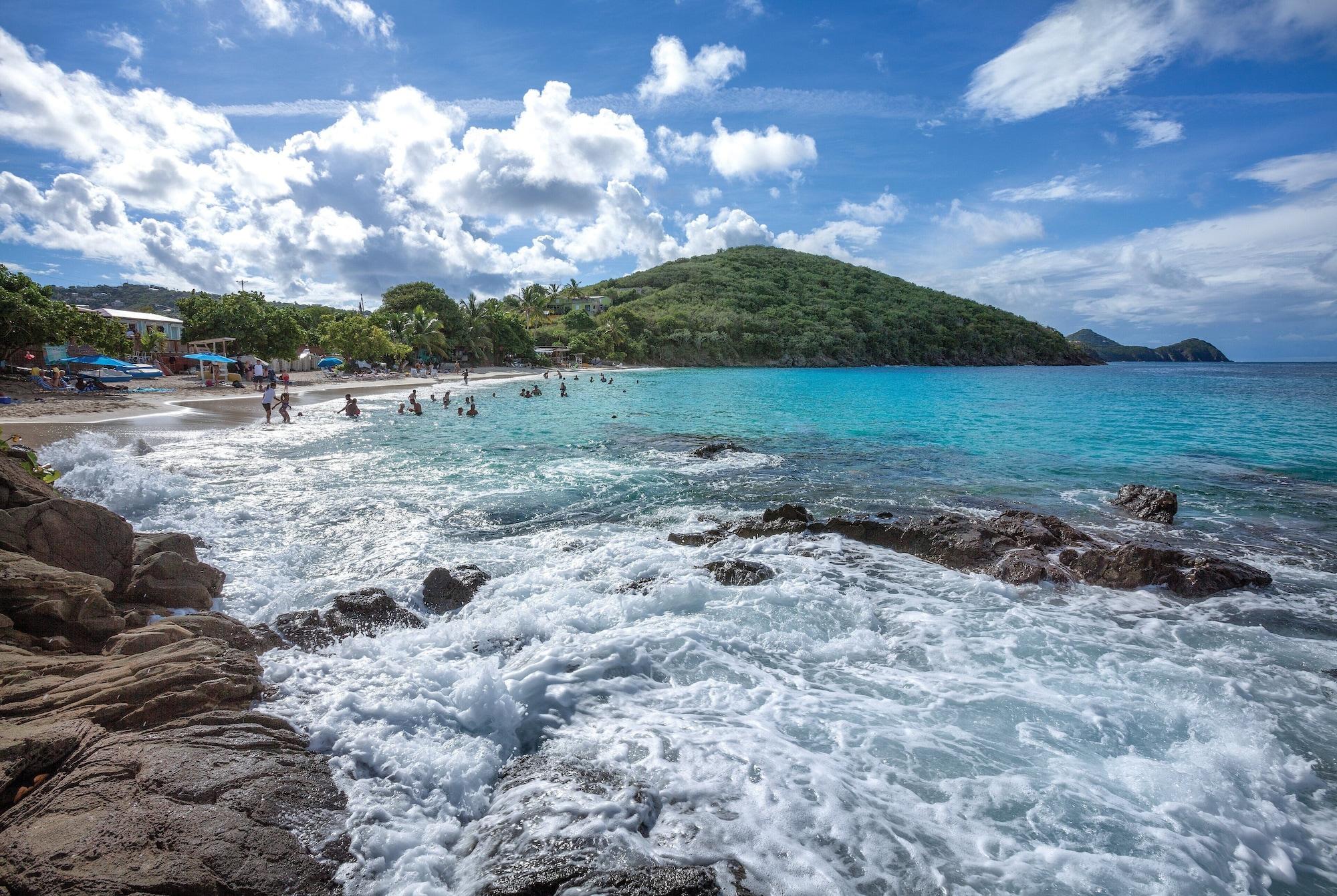 Playa Limetree Beach Resort by Club Wyndham
