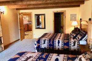 Alquiler Vacacional - The Rising Wolf , with sunset views of Glacier Park