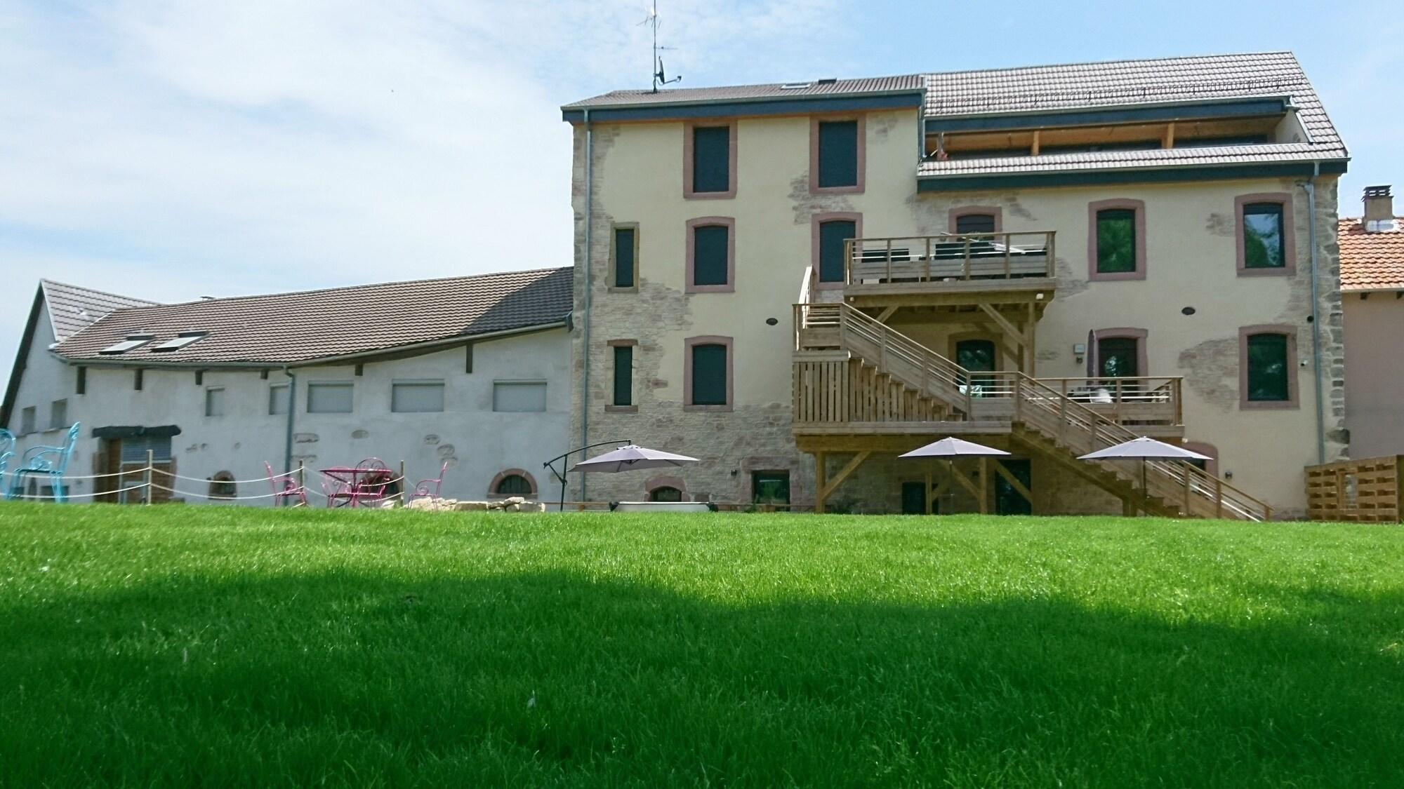 Vista Exterior Le Moulin d'Oscar