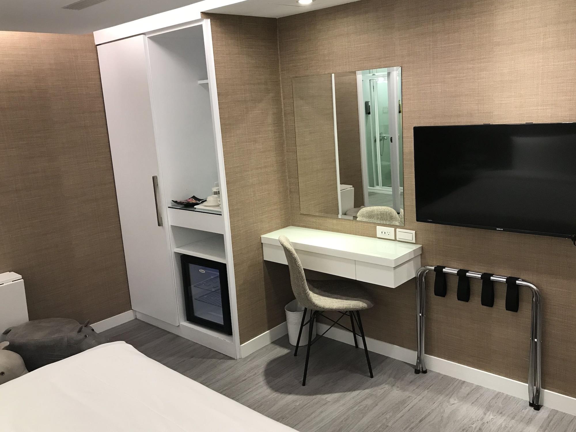 Set de Habitación Golden Garden Hotel