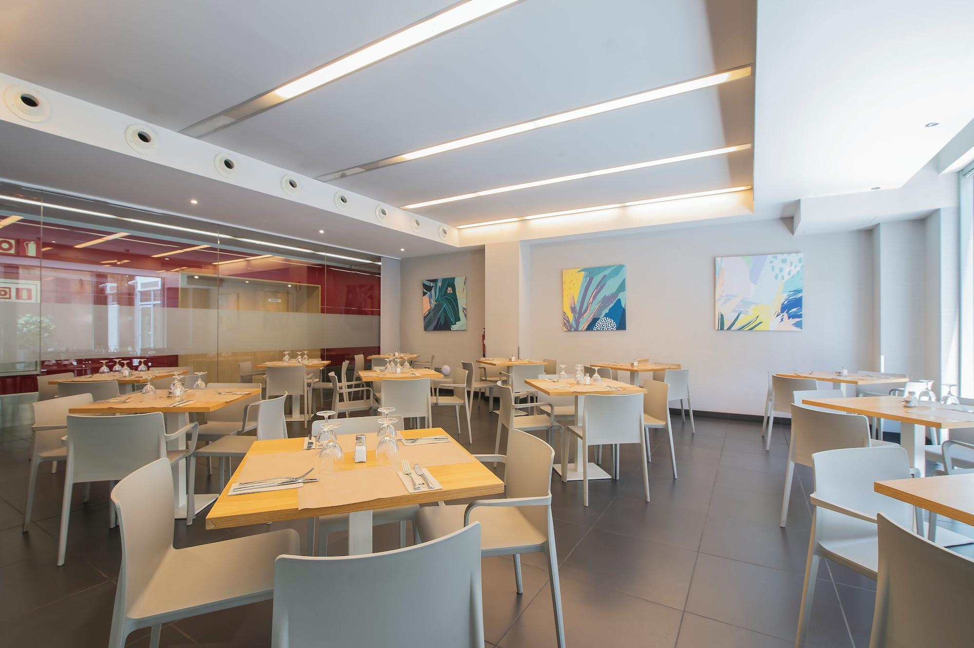 Restaurant Hotel Granada by Pierre & Vacances