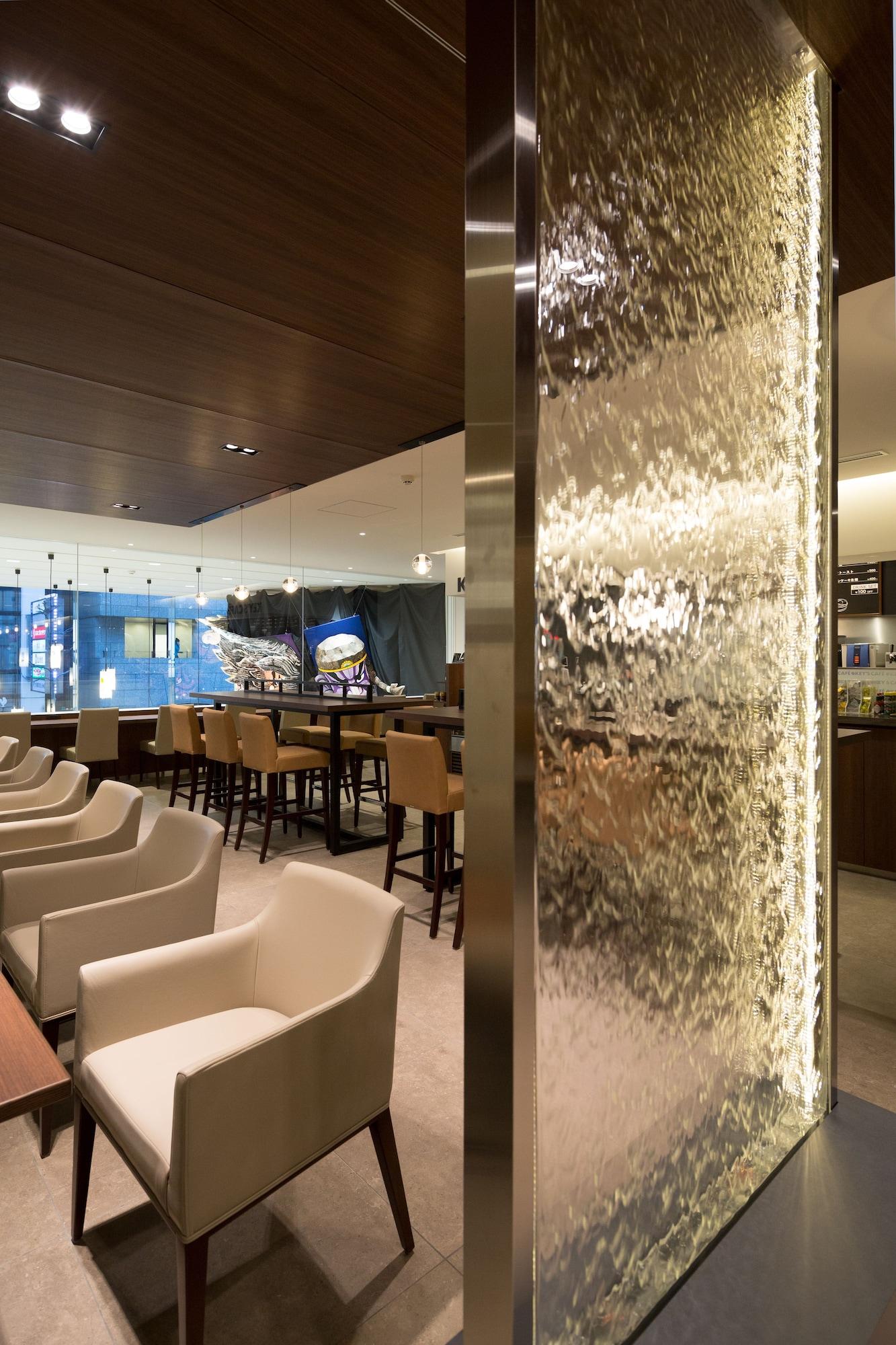 Bar/Salón First Cabin Akasaka