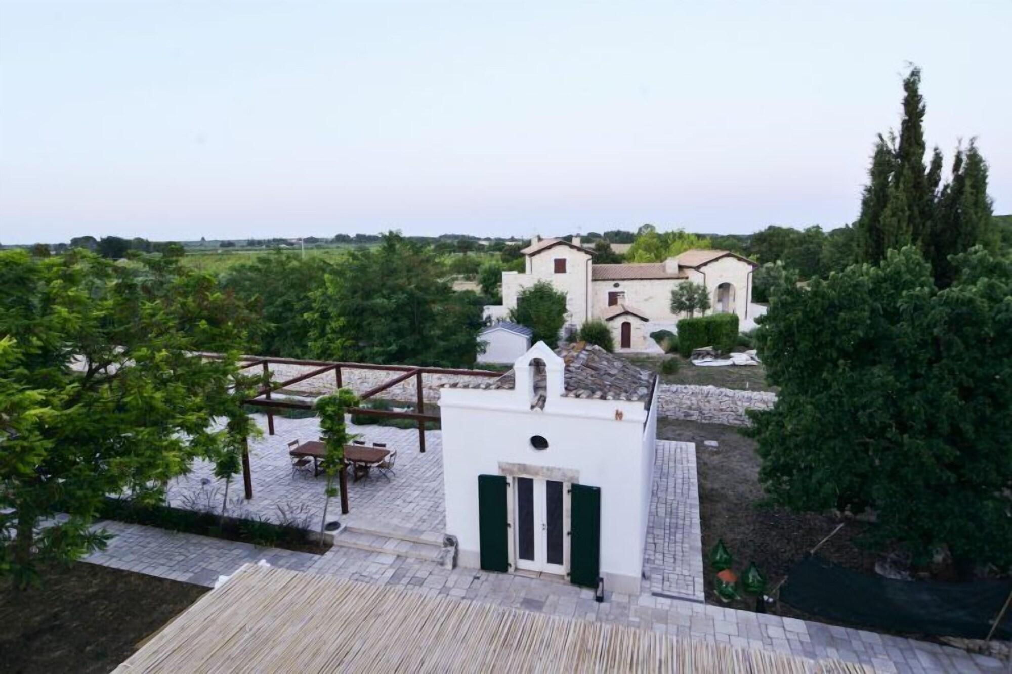 Varios Masseria Torrechiara Eco Dimora di Charme.
