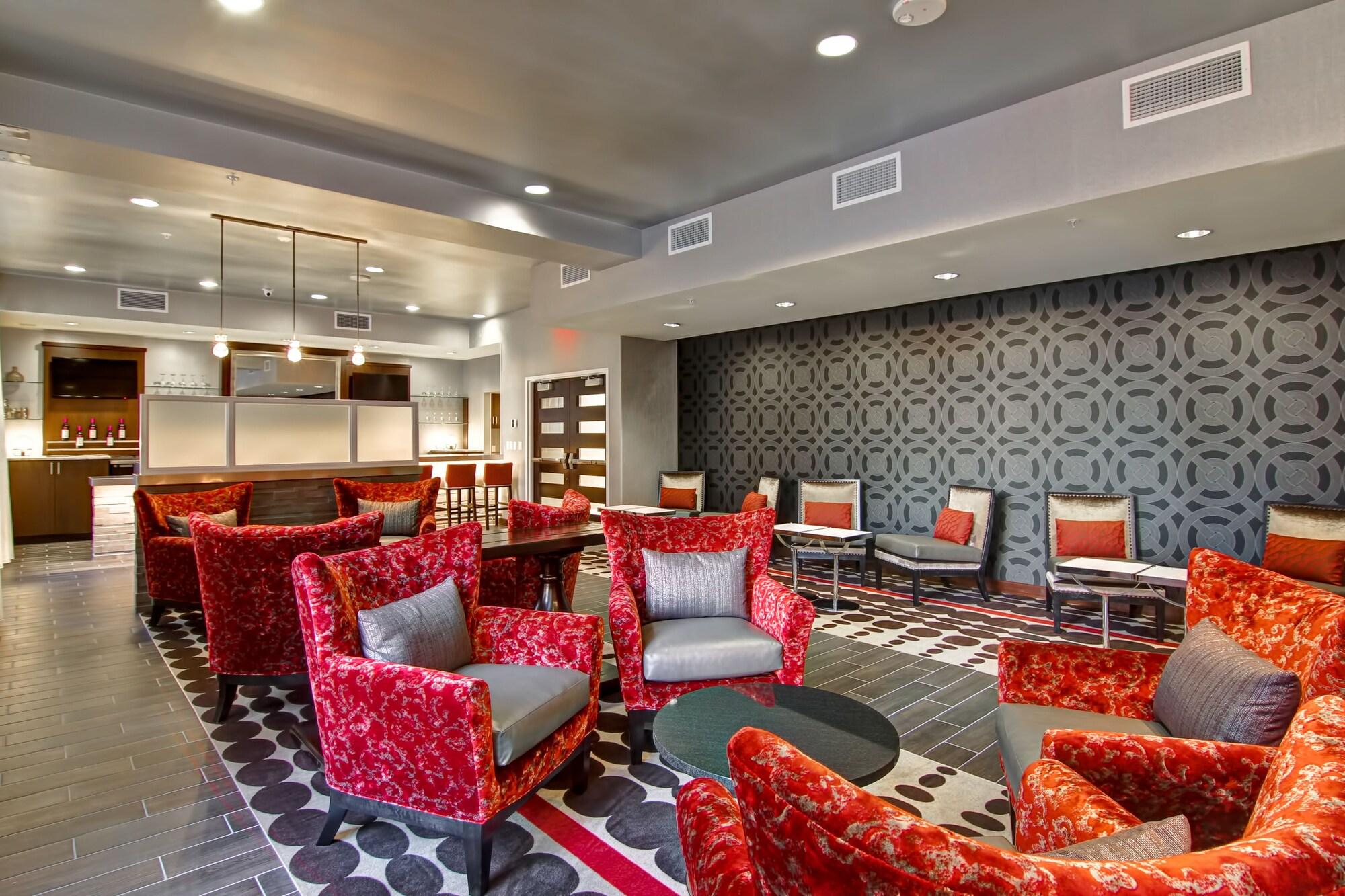Vista Lobby Homewood Suites by Hilton Cincinnati-Downtown