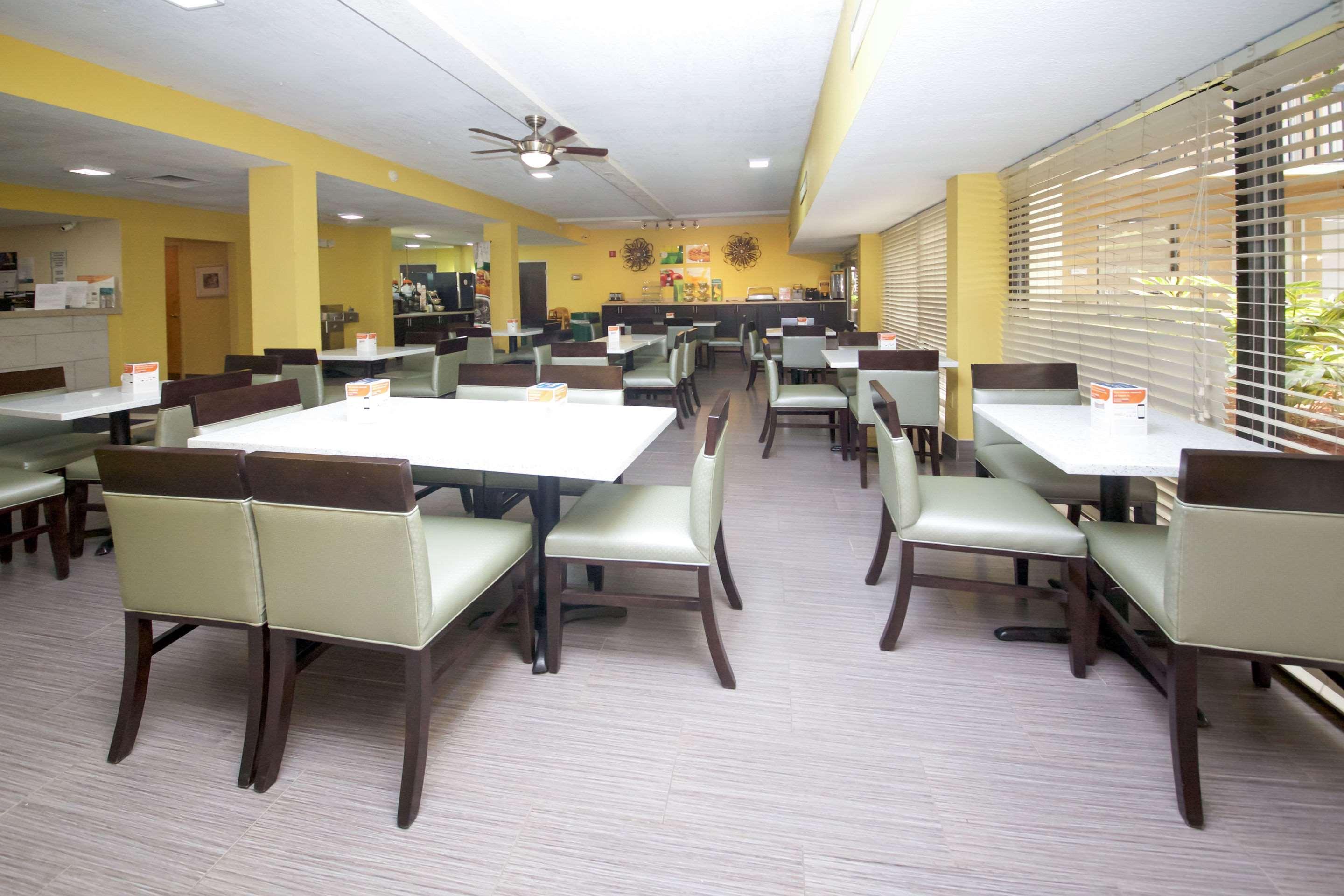 Restaurant Quality Inn Orange Park Jacksonville