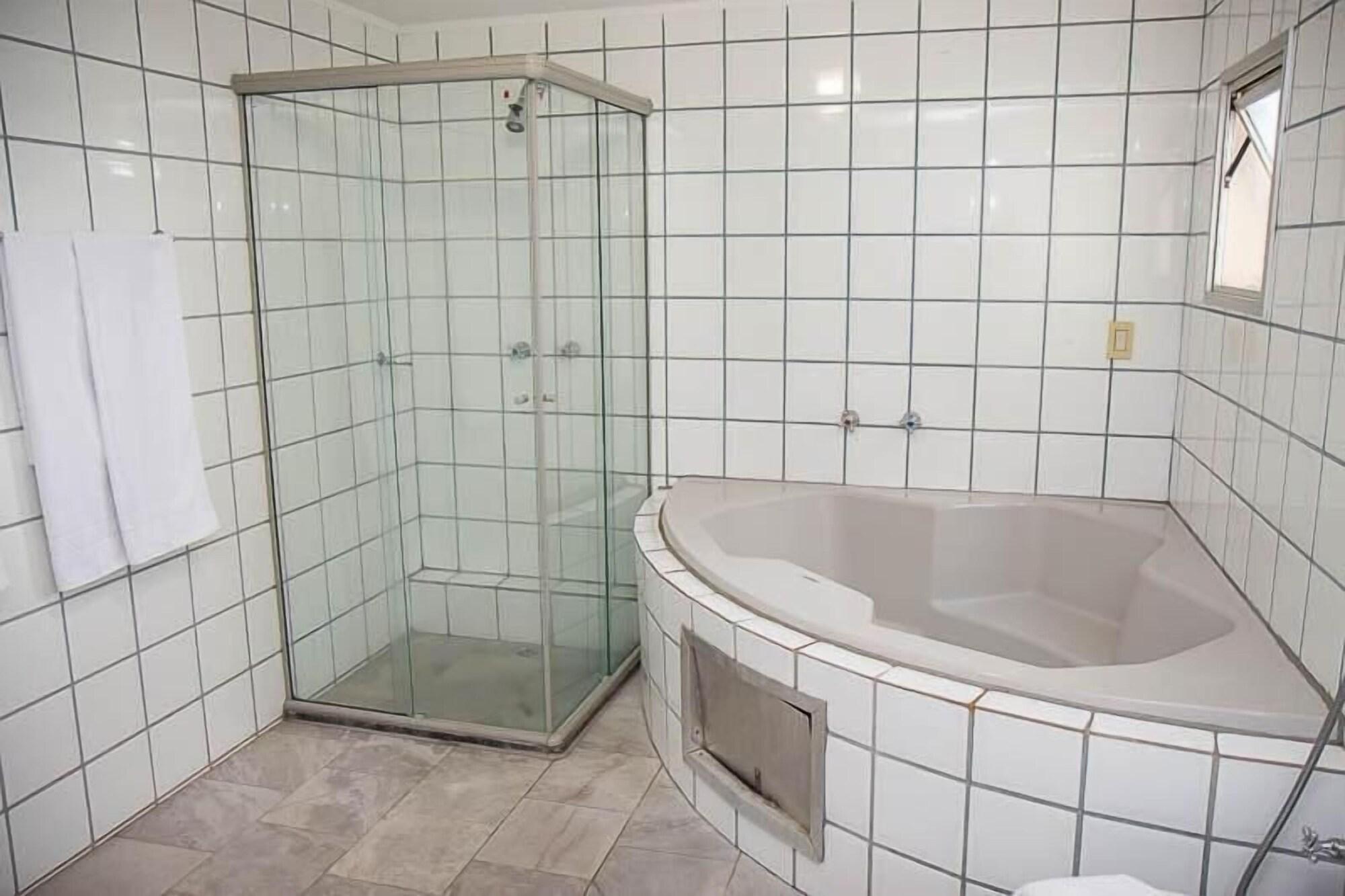 Equipamiento de Habitación Sakr Hotel