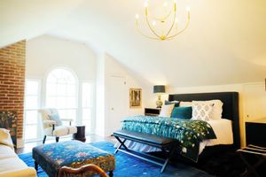 Alquiler Vacacional - Field & Forest: A Luxurious Estate on 100 Acres with an Infinity Pool & Sauna