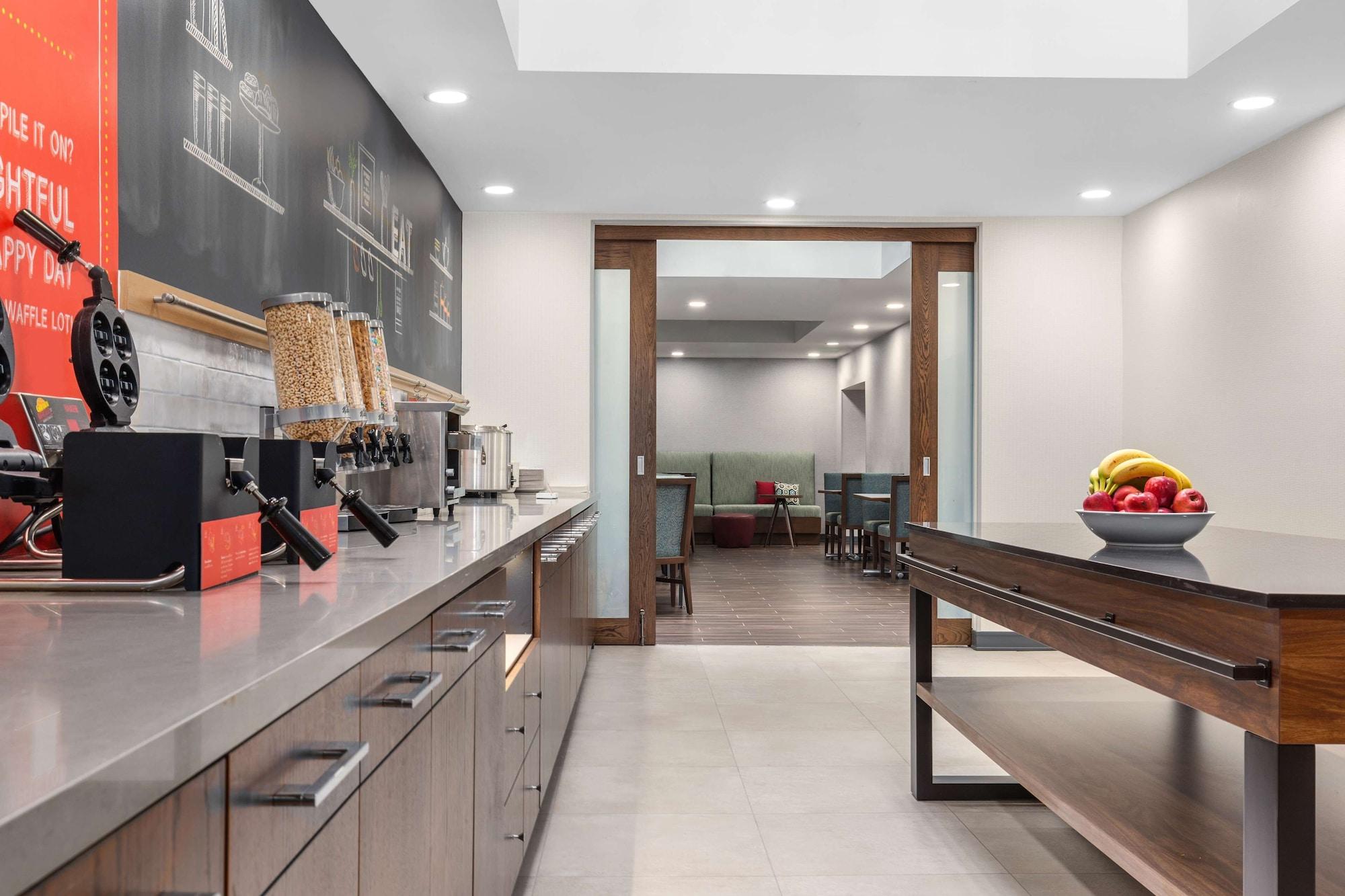 Restaurant Hampton Inn & Suites by Hilton Toronto Downtown