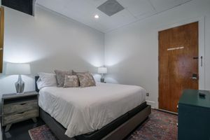 Alquiler Vacacional - Beautiful & Extra Large Loft with 2 King Suites