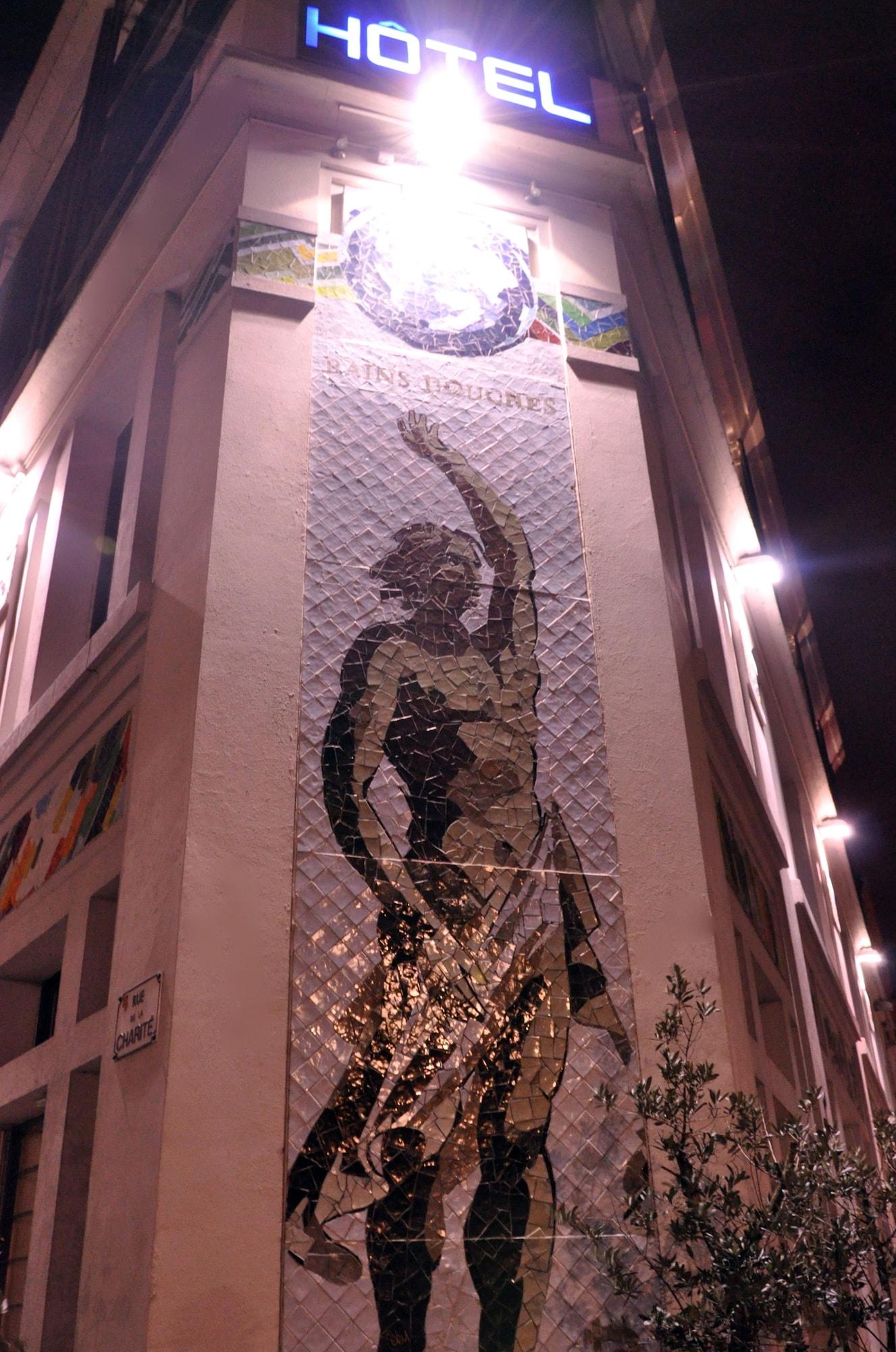 Vista Exterior Hôtel Les Bains Douches