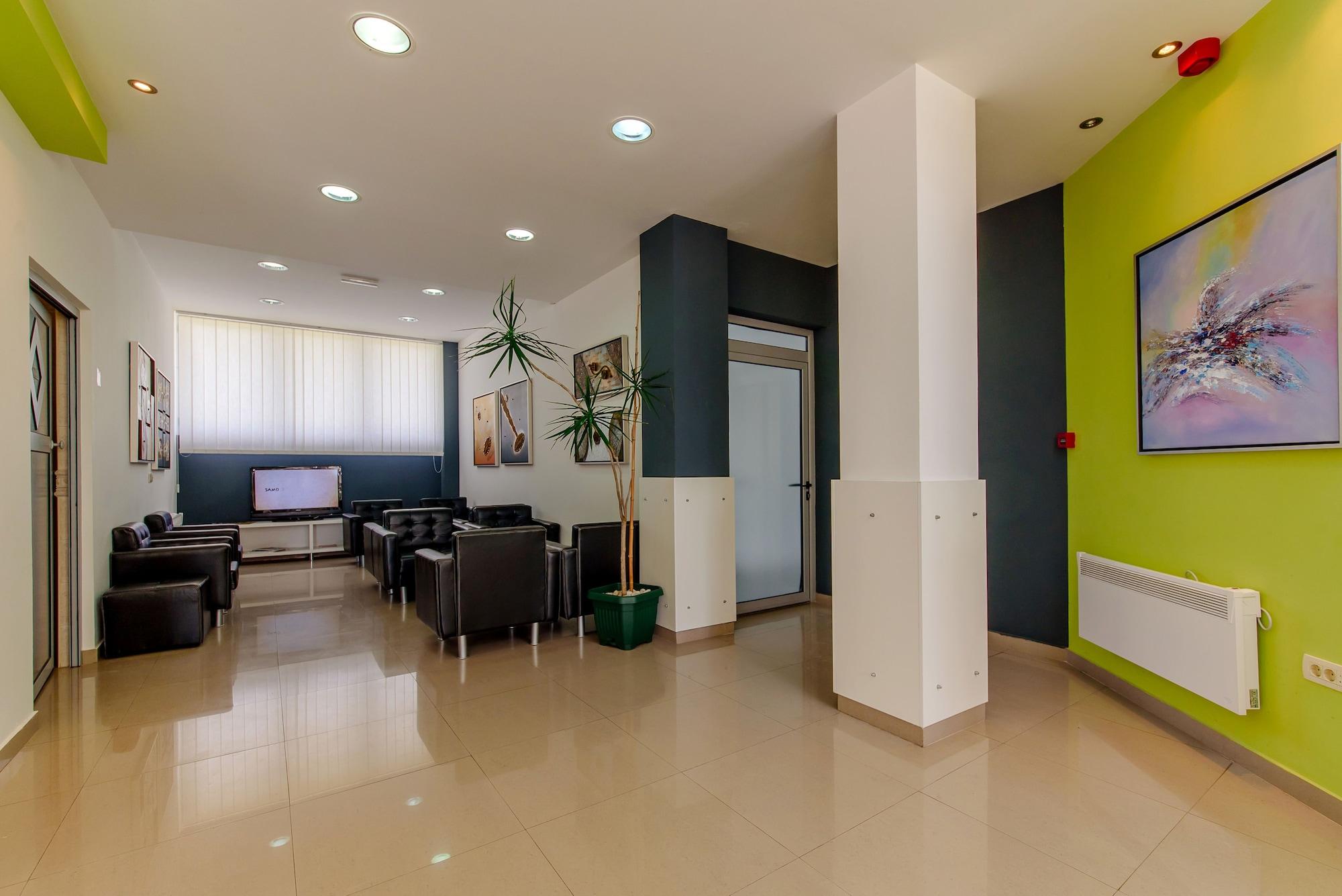 Vista Lobby Hotel Novi