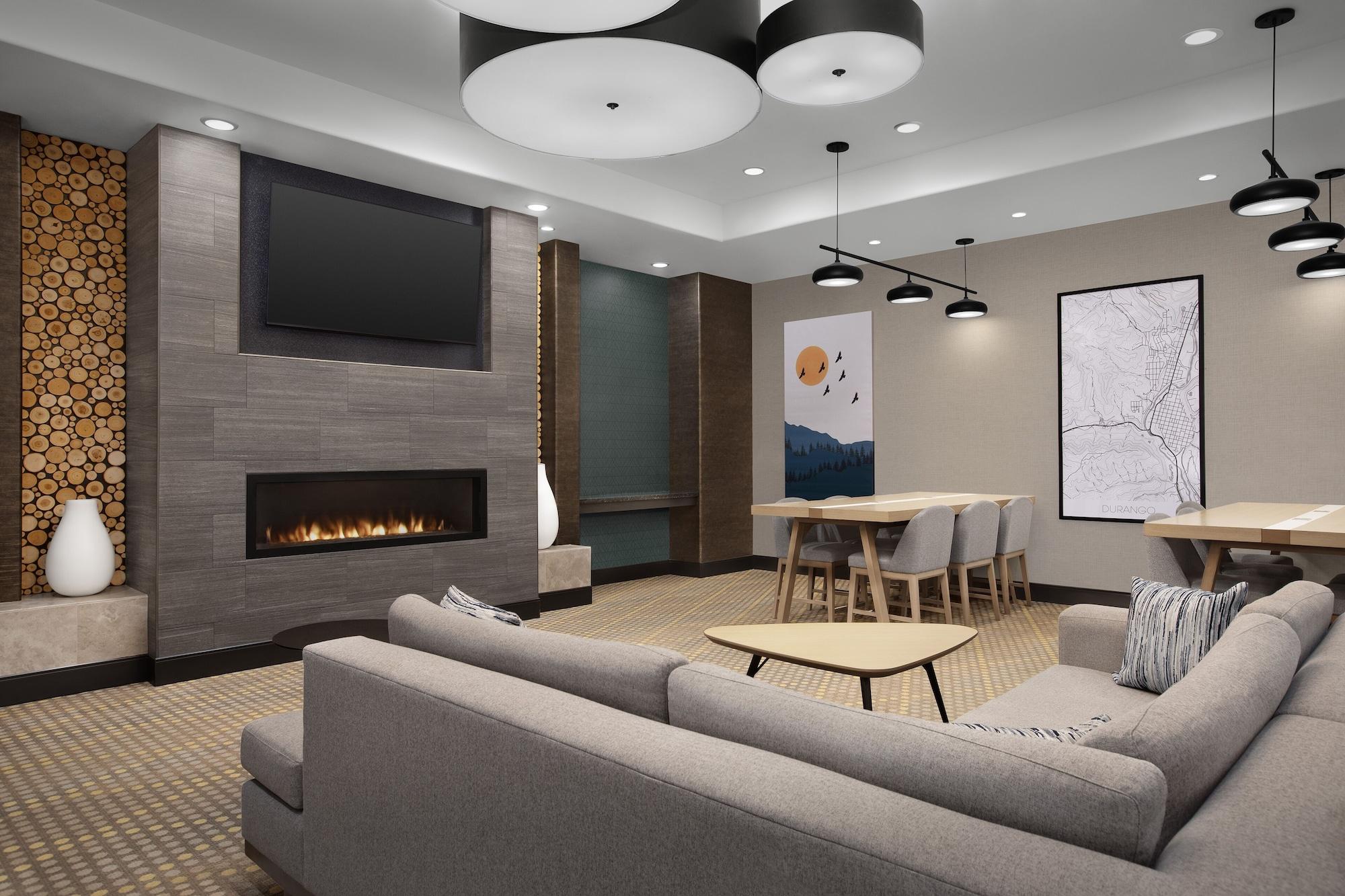 Vista Lobby Holiday Inn Hotel & Suites Durango Downtown by IHG