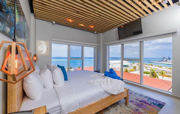HH-Studio601-OCEAN VIEW STUDIO APARTMENT. CITY AND HARBOR VIEW