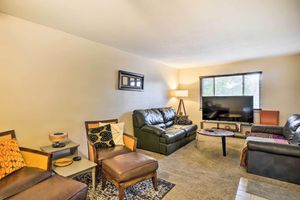 Alquiler Vacacional - Dog-friendly Greeley Home ~ 3 Mi to Downtown!