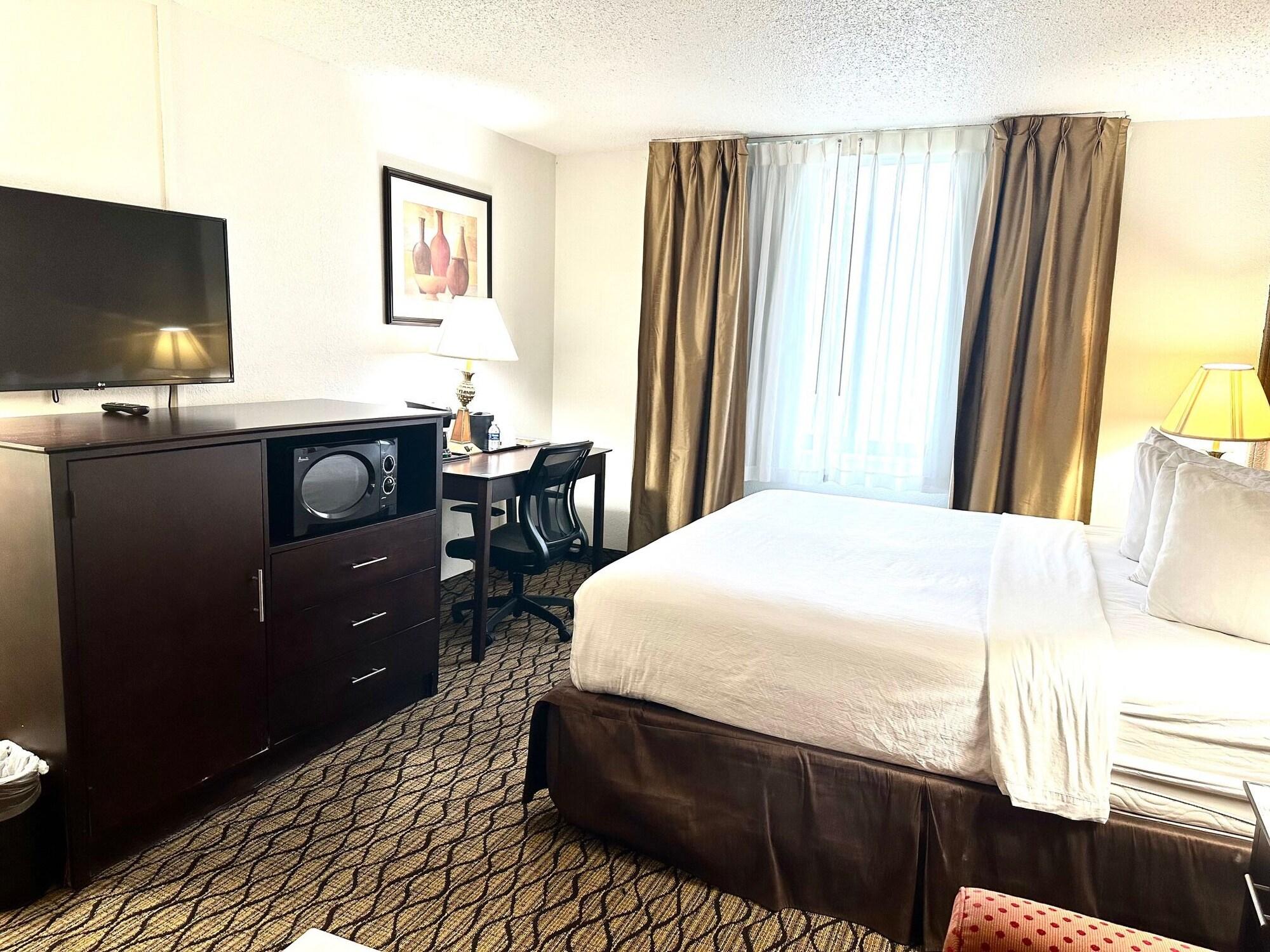 Habitación Wyndham Garden Romulus Detroit Metro Airport