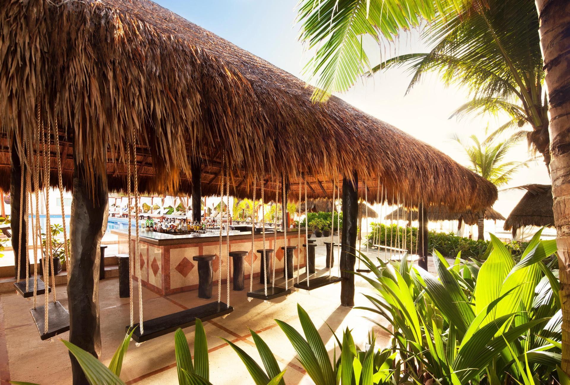Bar/Salón El Dorado Seaside Palms, Adults only