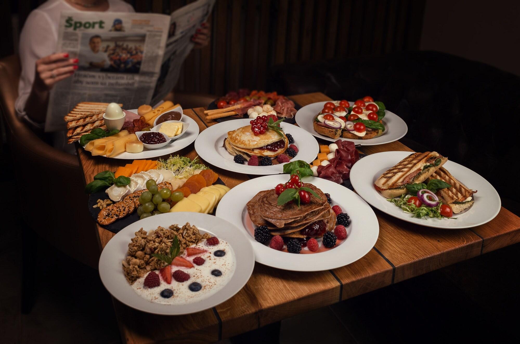 Restaurant City Residence Apartment Hotel