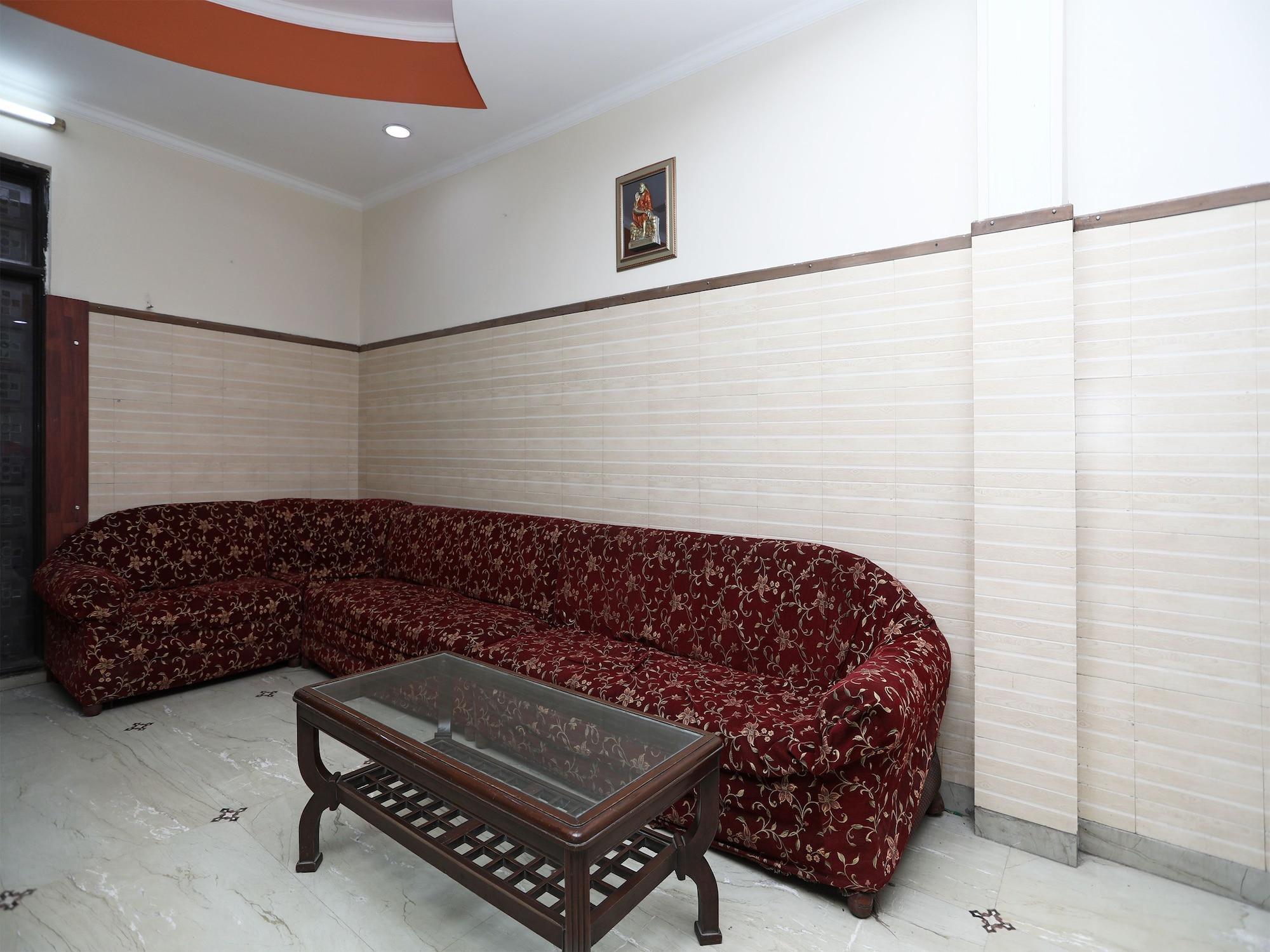 Vista Lobby OYO 12671 Hotel Prithvi Palace