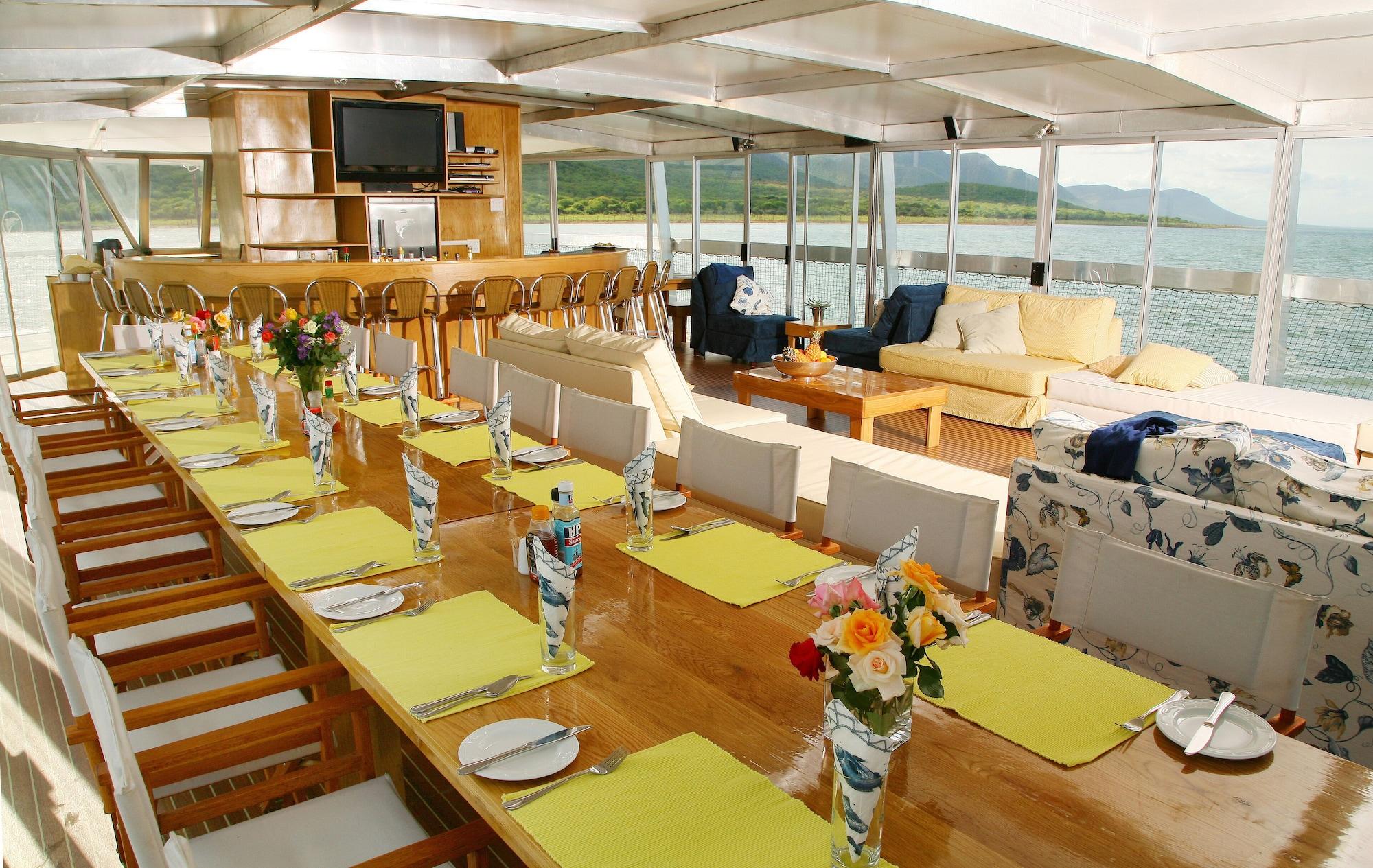 Restaurant Shayamanzi Houseboats