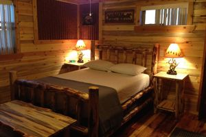 Alquiler Vacacional - The Bunkhouse: Mountain views, solitude, close to  town and many western sights.