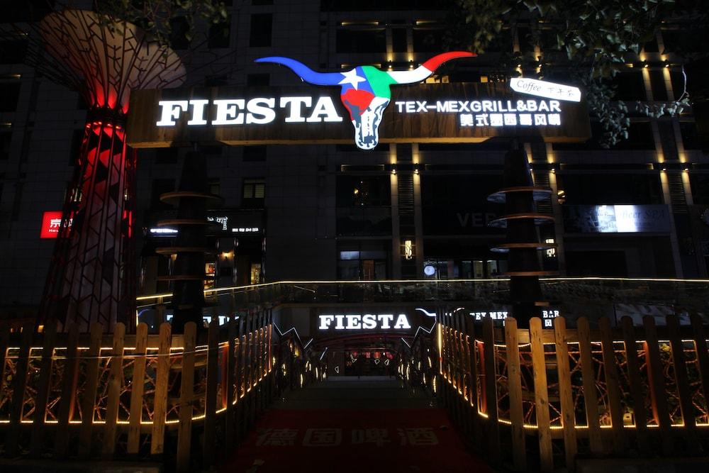 Restaurant Star World International Hotel
