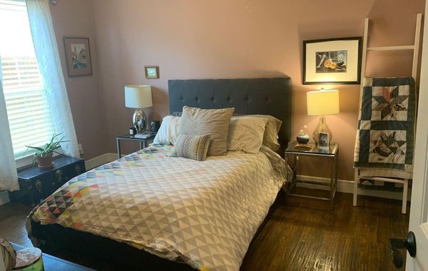 Bishop Arts Bungalow Escape