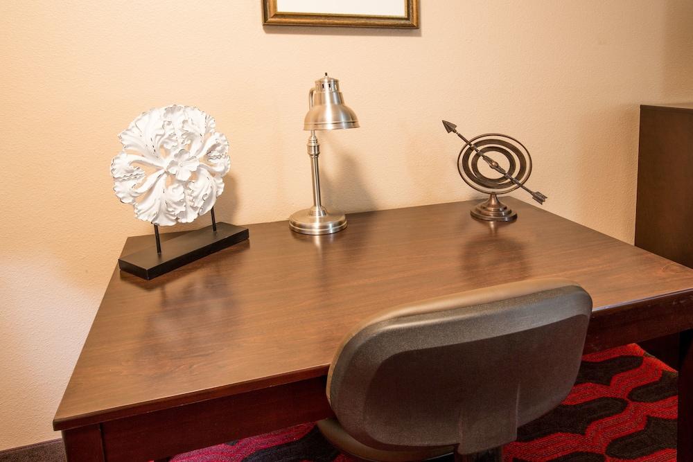 Set de Habitación Americas Best Value Inn & Suites Forest Grove Hillsboro