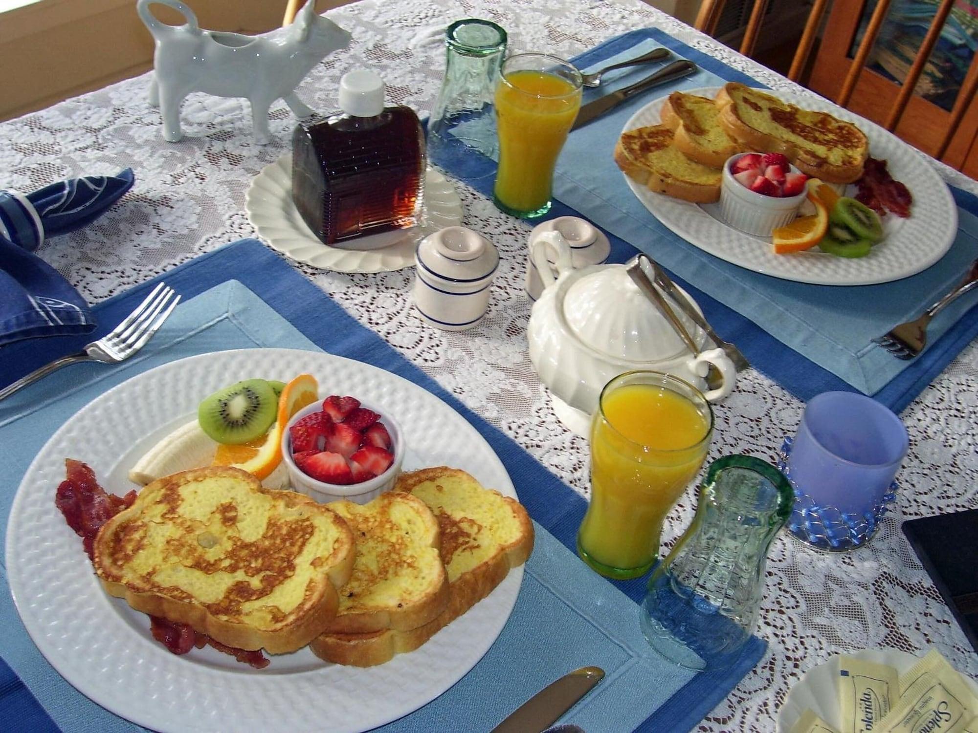 Restaurant Inn to the Woods B&B