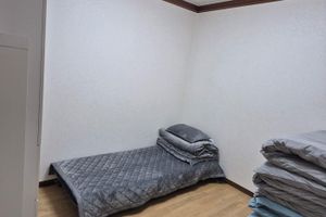 Alquiler Vacacional - Spacious Tranquil Mountain Sunset View in Yongin-si, AC, Movie-projector, WiFi