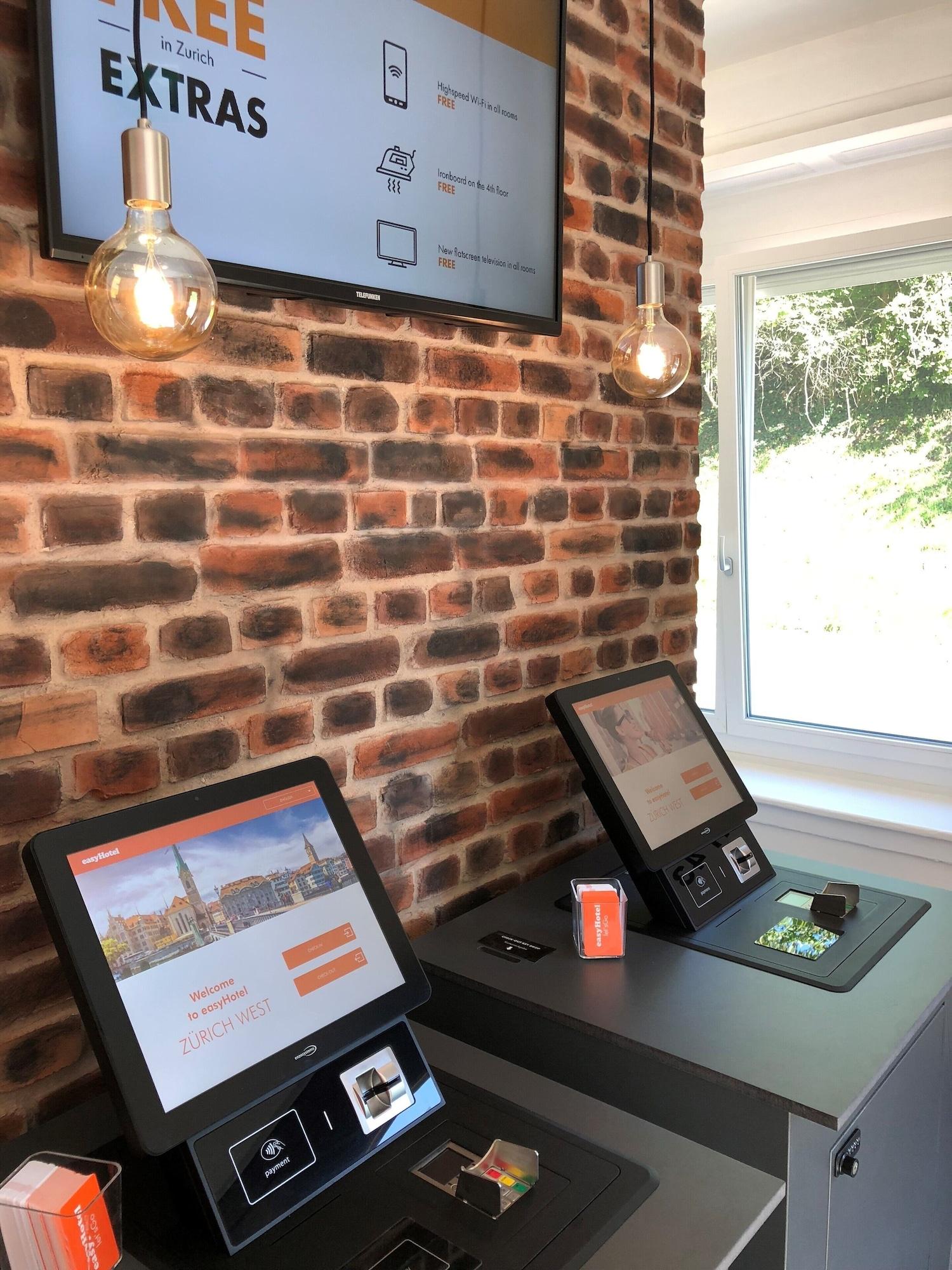 Varios easyHotel Zürich City West