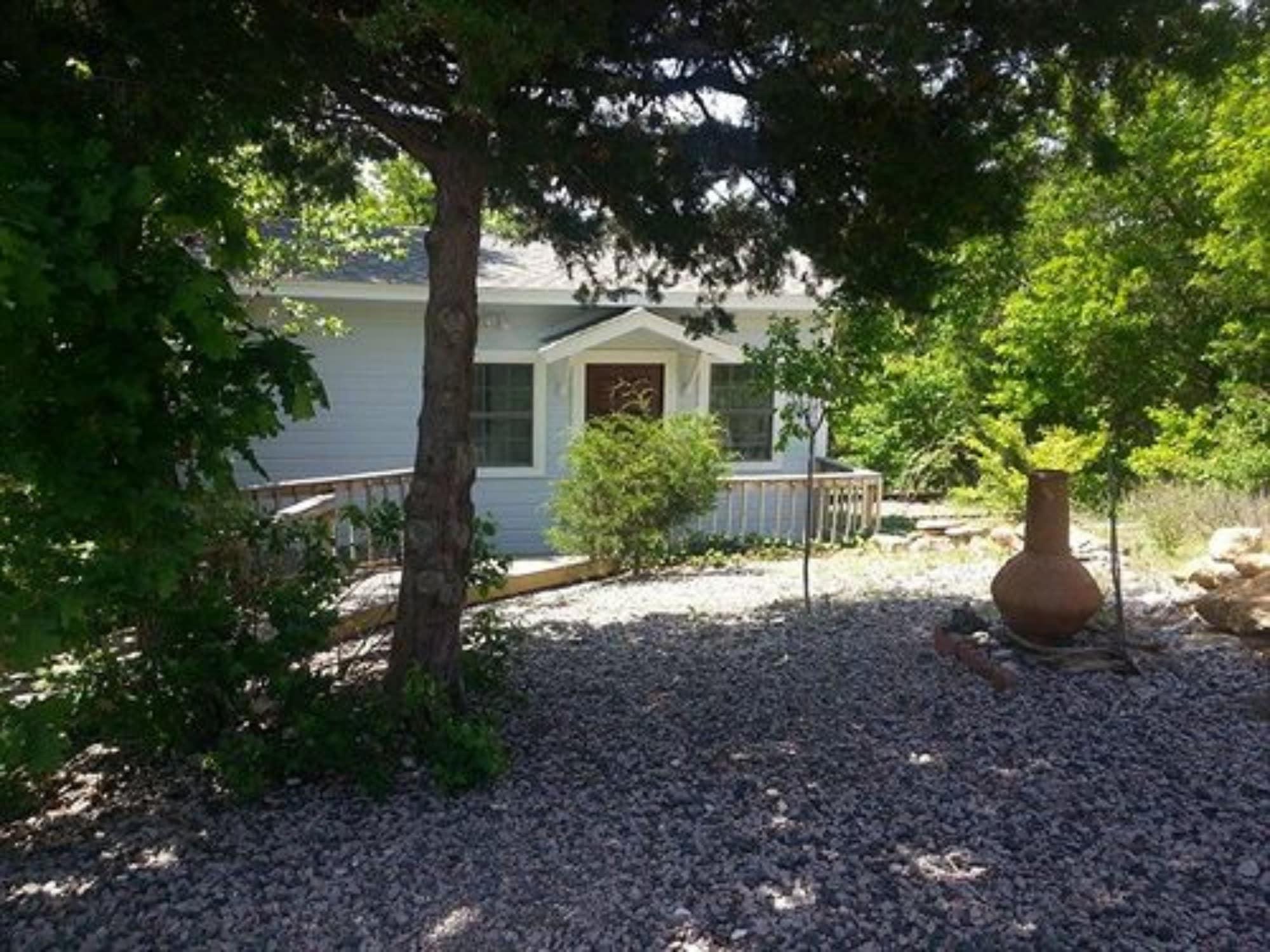 Vista Exterior Echo Canyon Spa Resort (Adults Only)