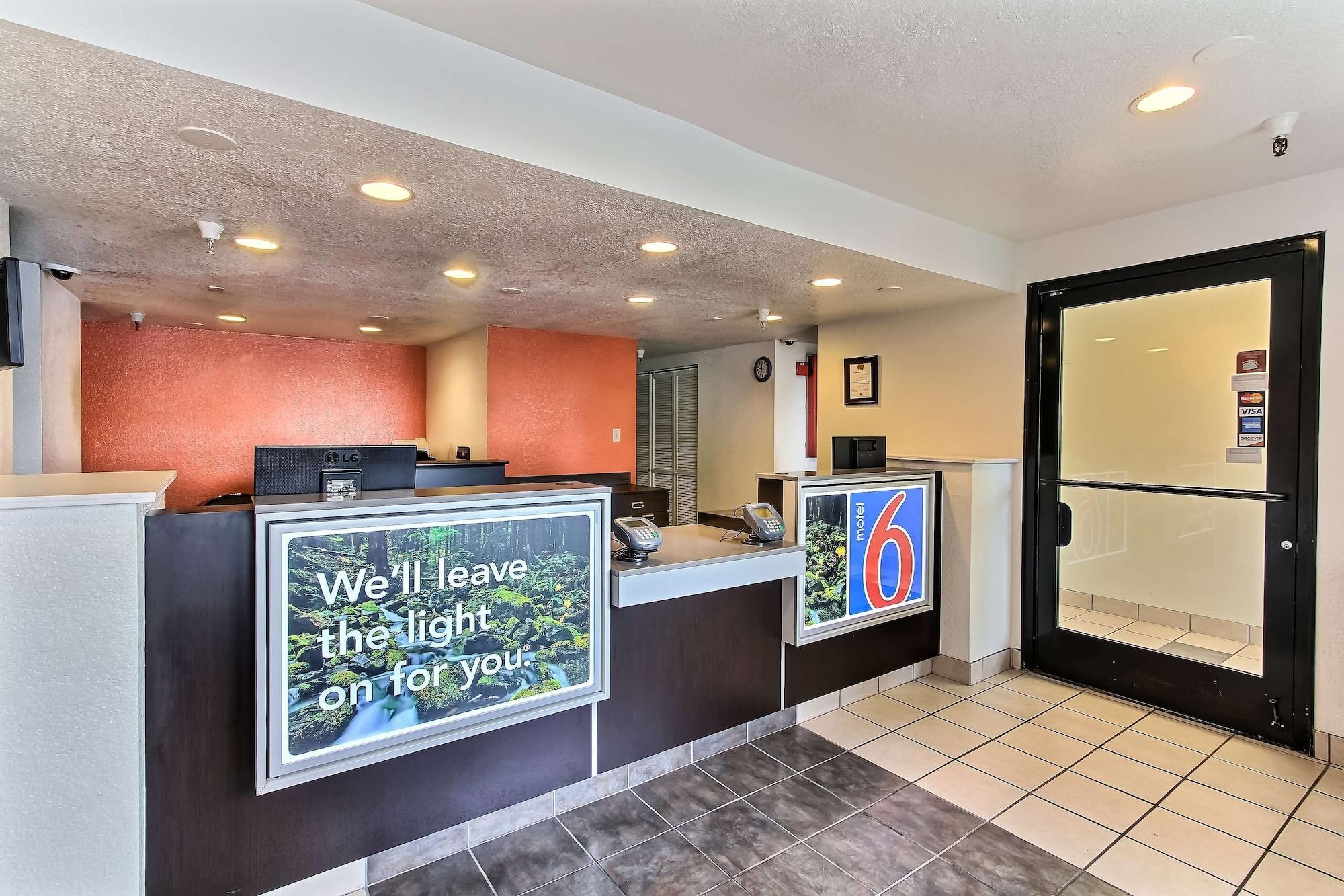 Vista Lobby Motel 6 Watsonville, CA - Monterey Area