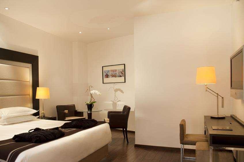 Hotel L'Empire Paris