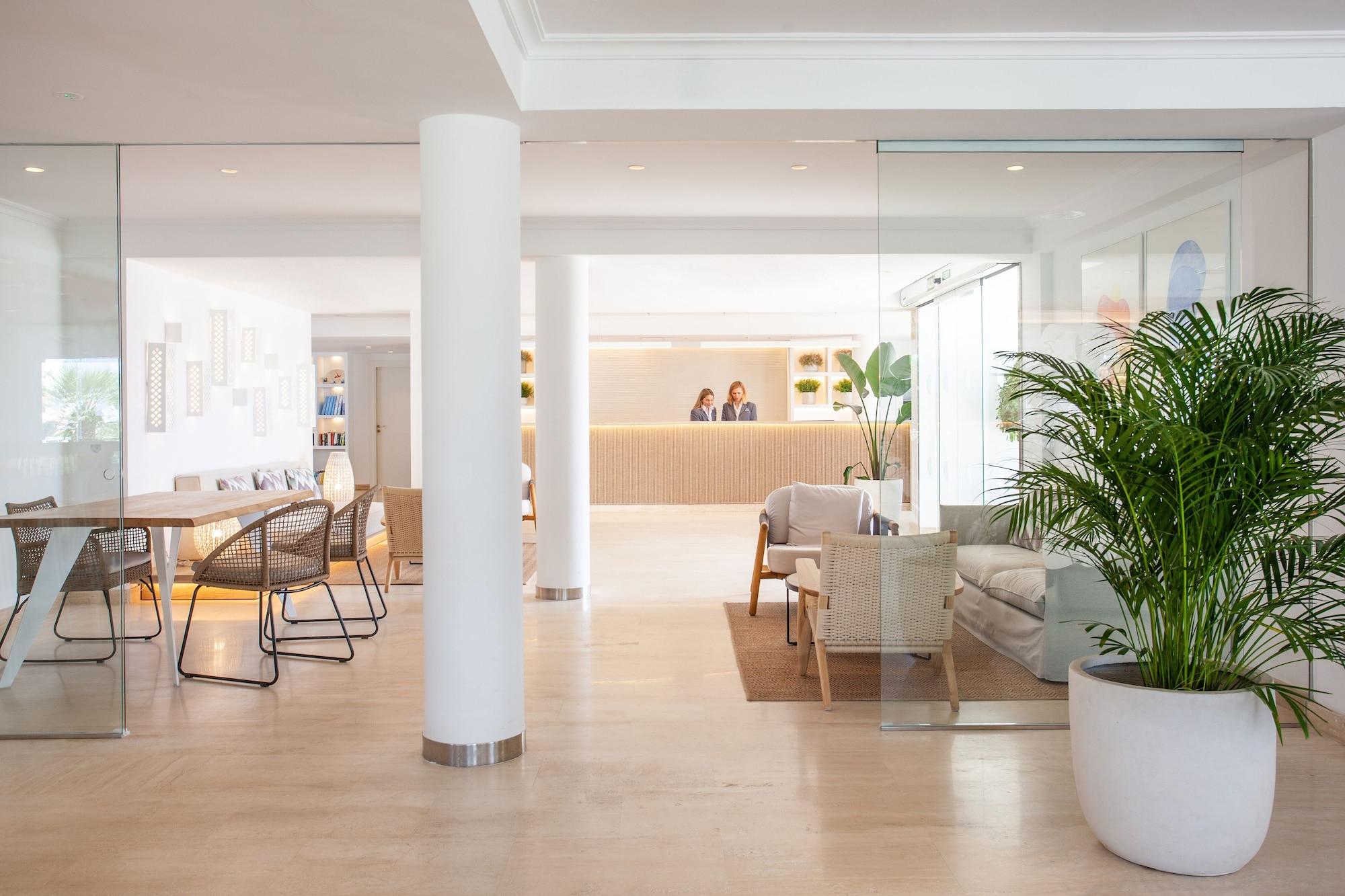 Vista Lobby Grupotel Aldea Cala'n Bosch