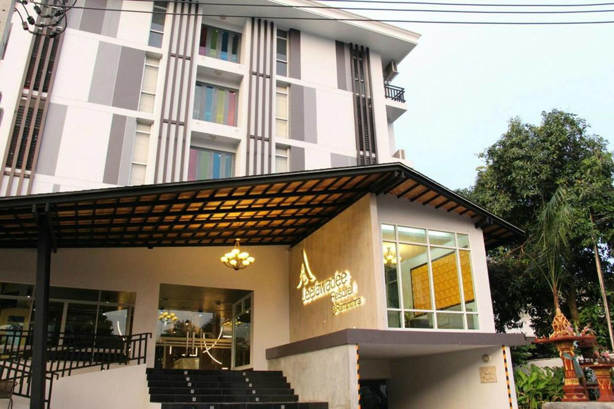 Varios Leelawadee Resotel Raminthra 23