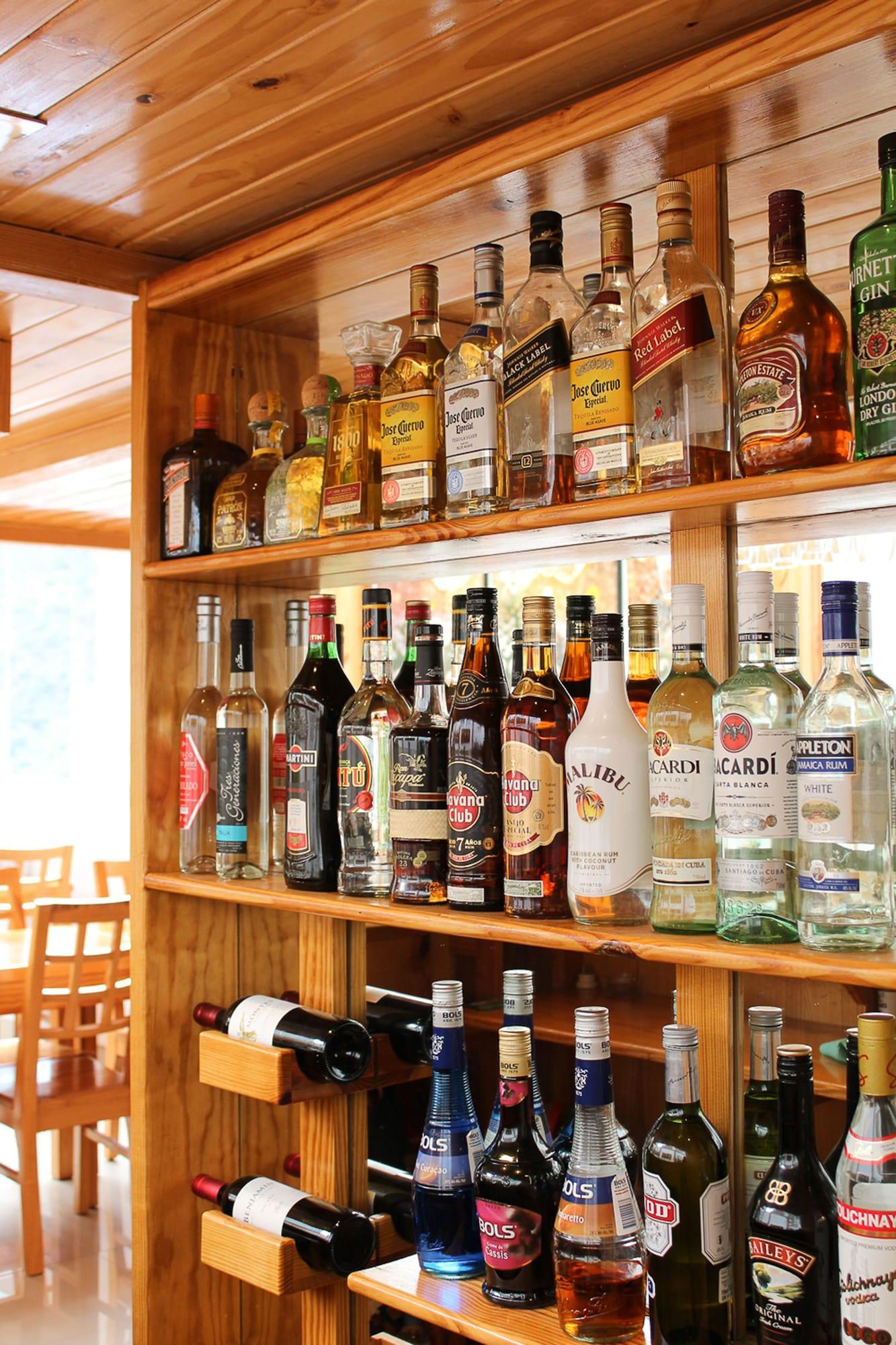 Bar/Salón Hotel Waman