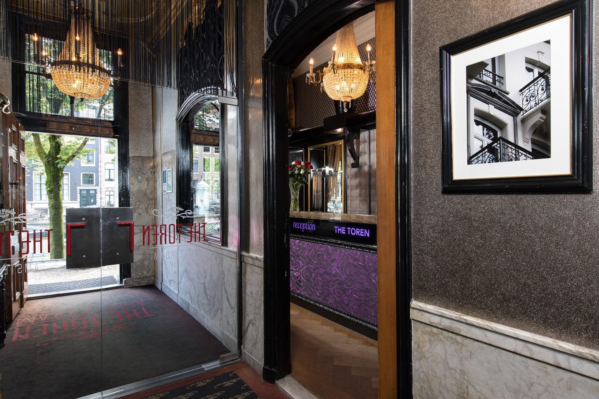 Vista Lobby The Toren Amsterdam by The Pavilions